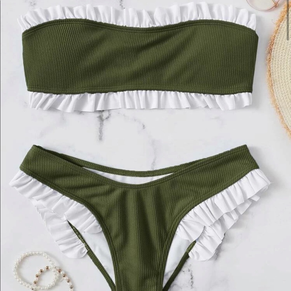 Frill Trim Ribbed Bandeau With High Leg Bikini - Picture 1 of 2